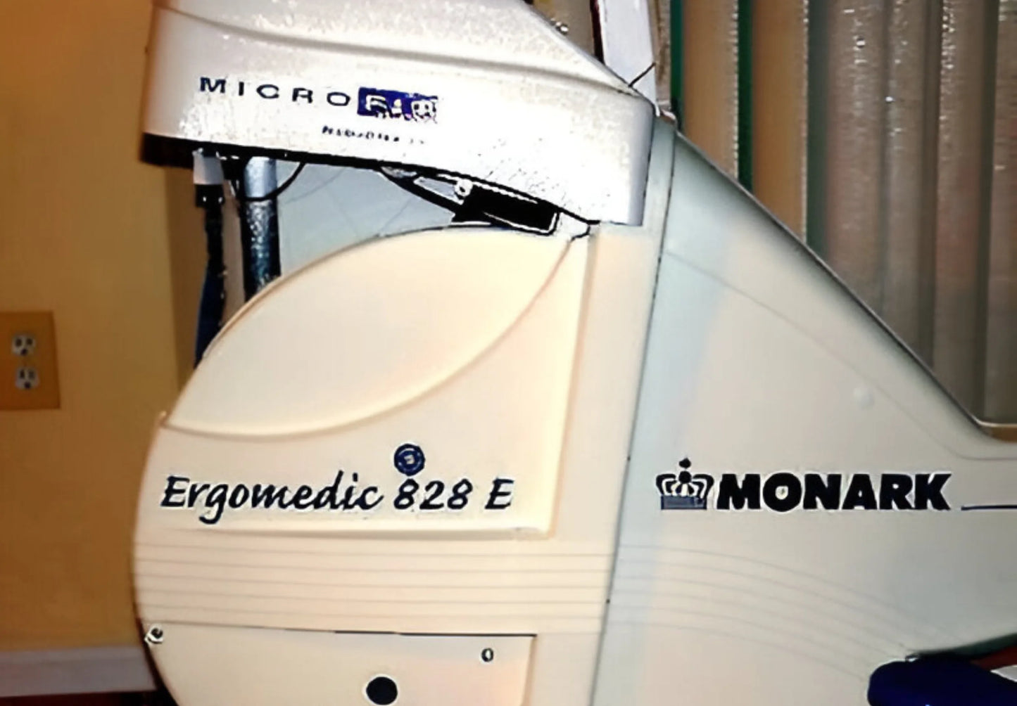 Monark 828E Ergomedic Microfit Robobike Bike (Remanufactured) Image 2