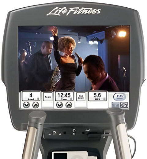 Life Fitness 95x Engage Elliptical Cross-Trainer (Remanufactured)