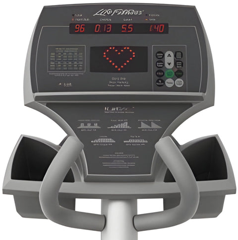 Life Fitness Club Series Elliptical Cross-Trainer (Remanufactured)