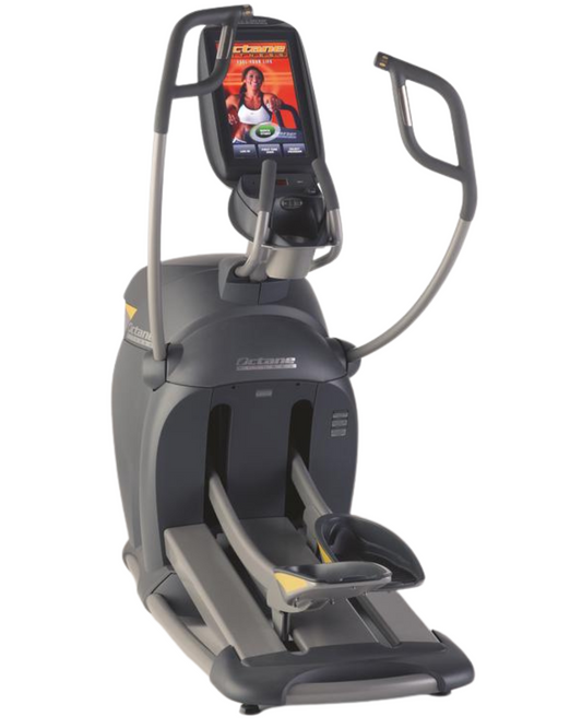 Octane Fitness Pro 4700 Elliptical w/Touch Screen (Remanufactured) Image