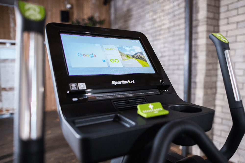 SportsArt E876-16 Status Senza Elliptical (New)