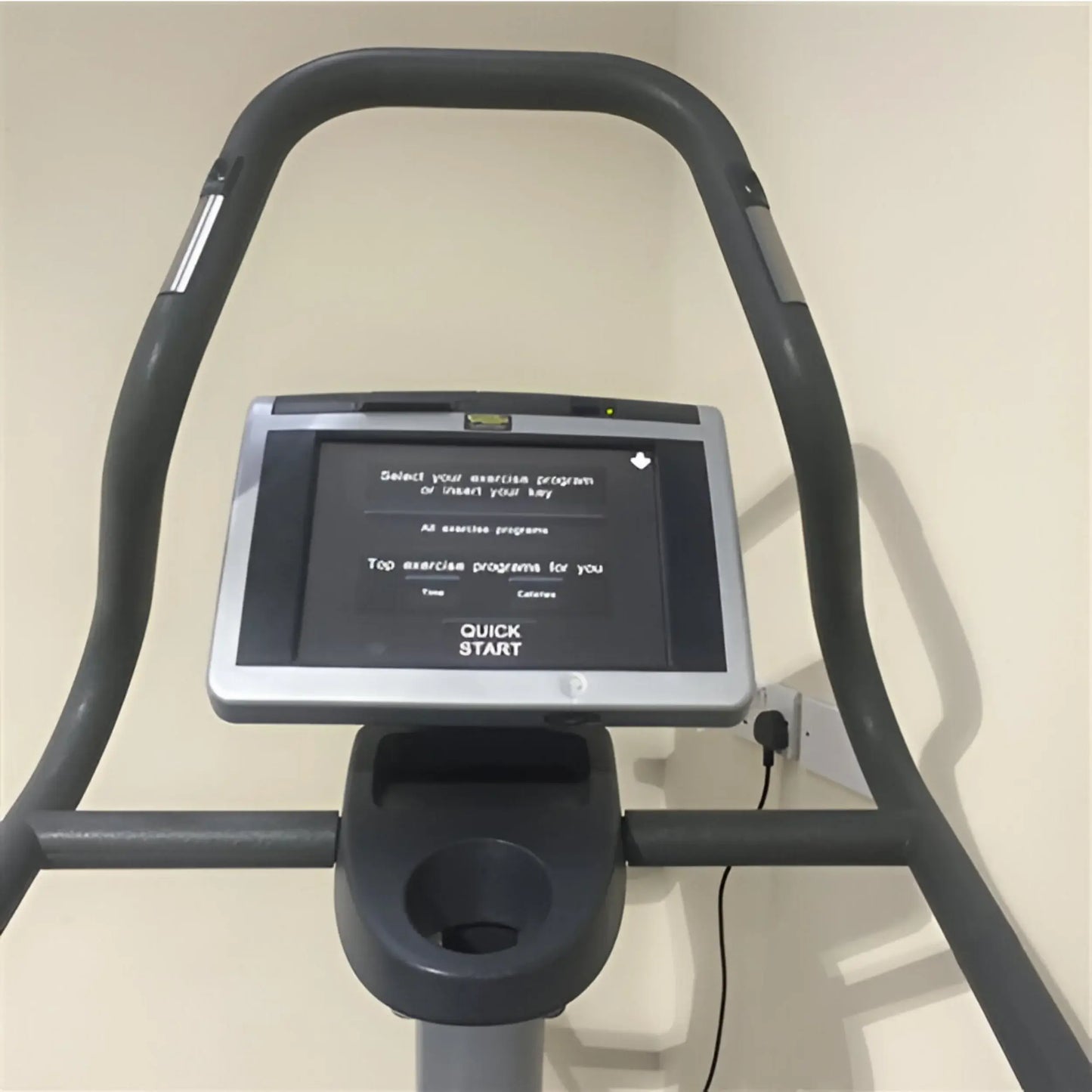 Technogym Excite 700e Stepper w/TV (Remanufactured) Image 3