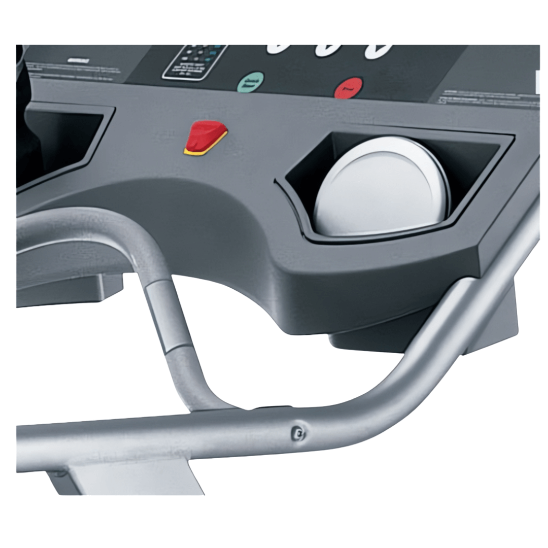 Life Fitness 90T Treadmill (Remanufactured) Image 3