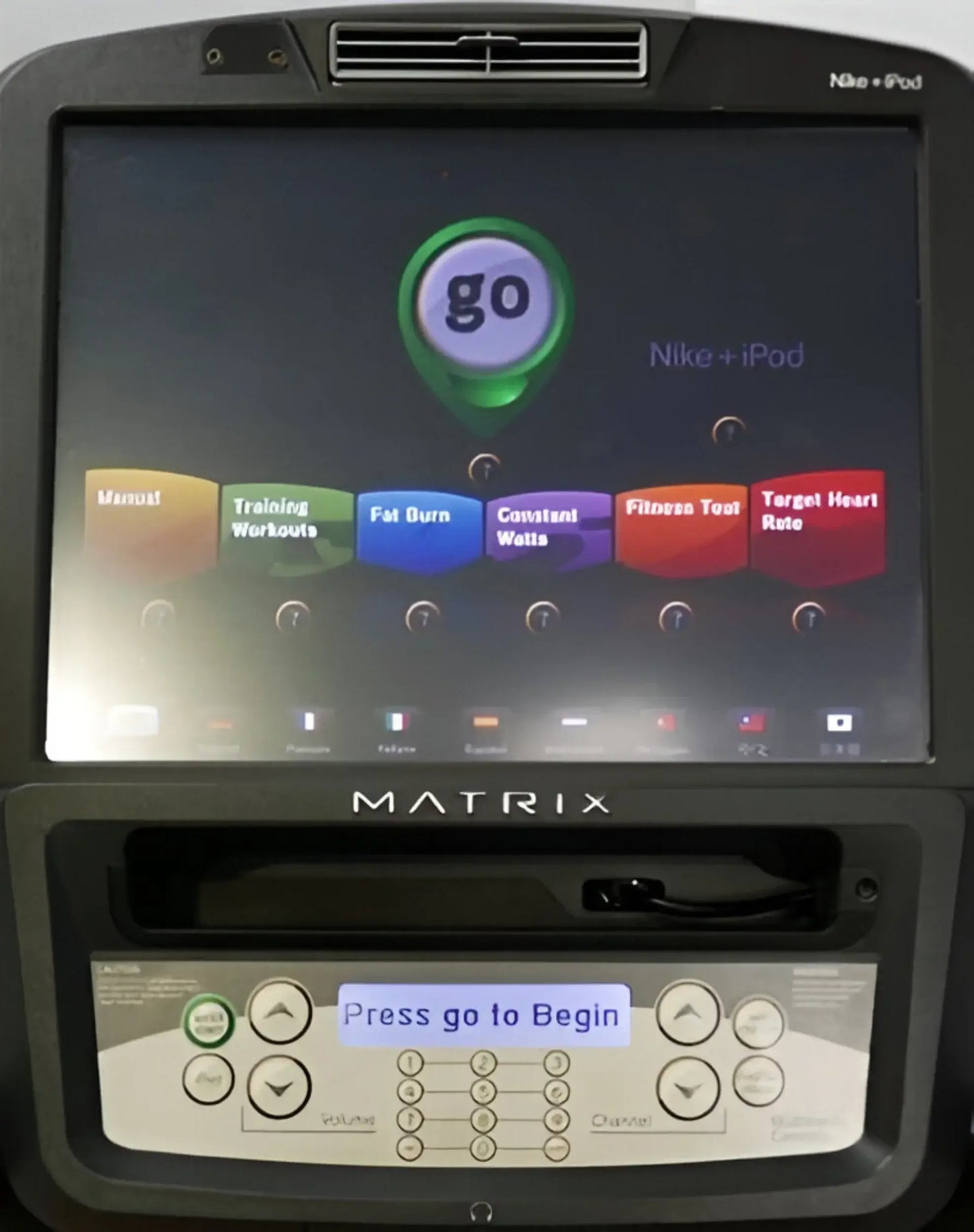 Matrix H7xe Hybrid Exercise Bike (Remanufactured) Image 2