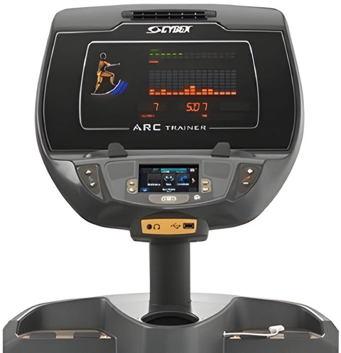 Cybex 772a Lower Body Arc Trainer (Remanufactured) - Close Up Console View