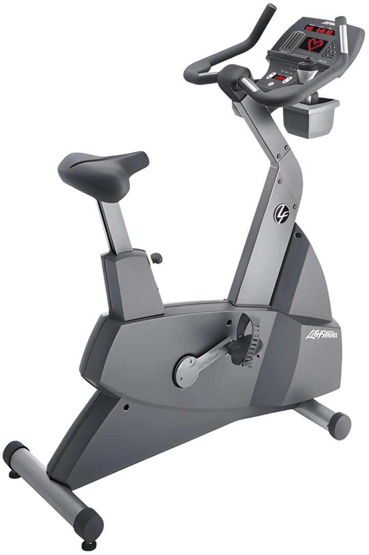 LifeCycle E95-Csi エクササイズバイク　４００，０００ Life Fitness 95ci Upright Bike | Fitness Superstore