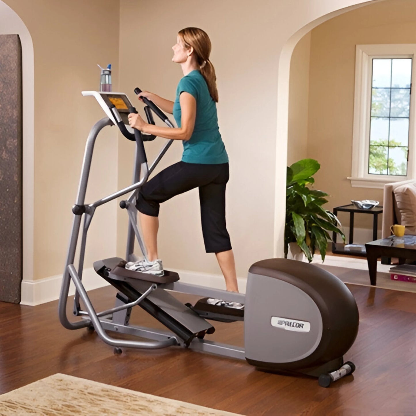 Precor EFX 5.23 Elliptical, Newer Version w/Moving Arms (Remanufactured) Image 2