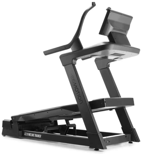 Freemotion i22.9 Incline Trainer w/Touch Screen (Remanufactured)