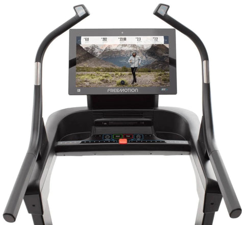 Freemotion i22.9 Incline Trainer w/Touch Screen (Remanufactured)