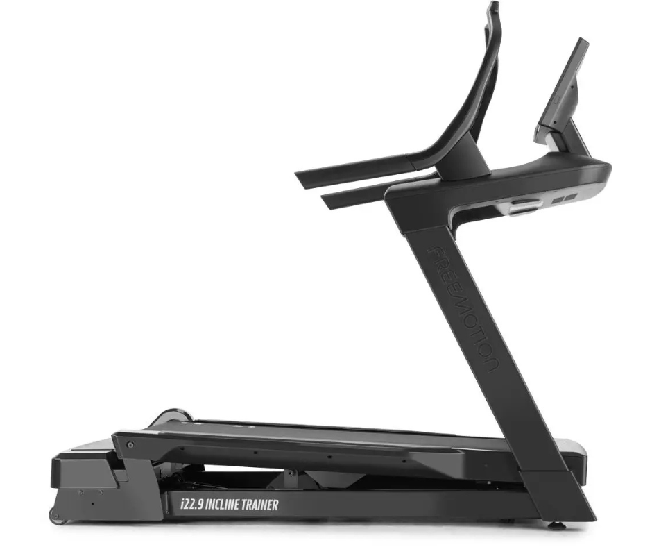Freemotion i22.9 Incline Trainer w/Touch Screen (Remanufactured) Image 2