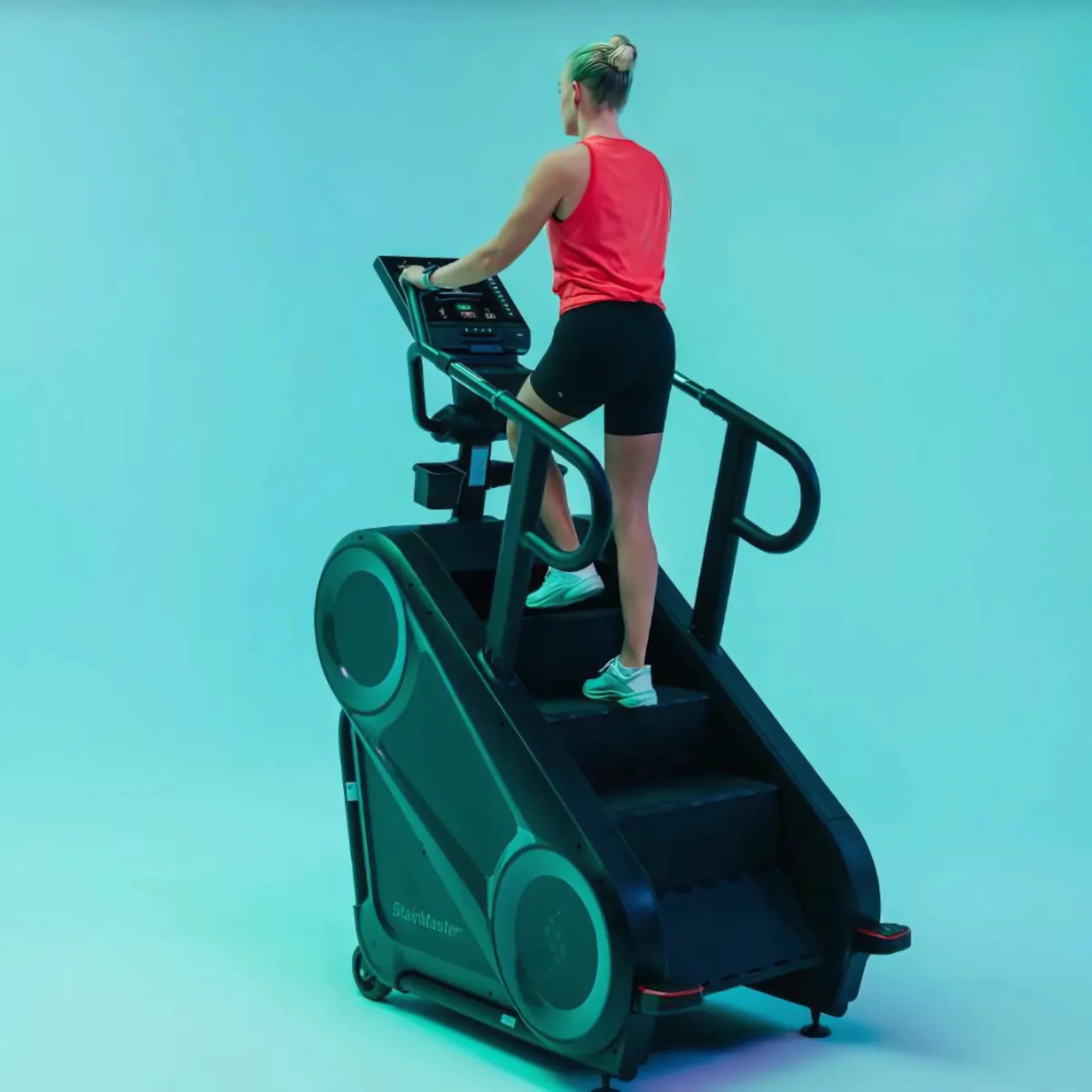 Stairmaster 8 Series Gauntlet X w/ LED | Fitness Superstore
