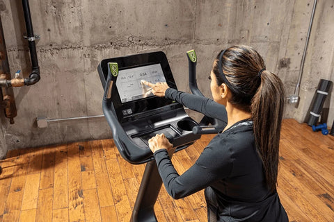 SportsArt C574U-13 Elite Senza Upright Cycle (New)