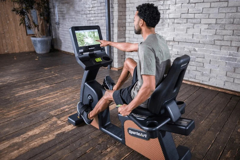 SportsArt C576R-16 Status Senza Recumbent Cycle (New)