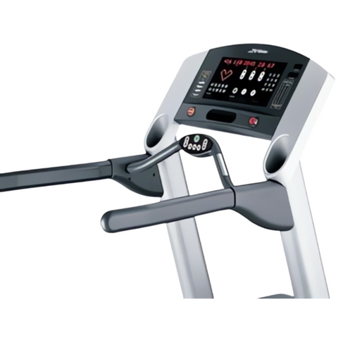 Life Fitness 97ti Treadmill (Remanufactured) Image 2