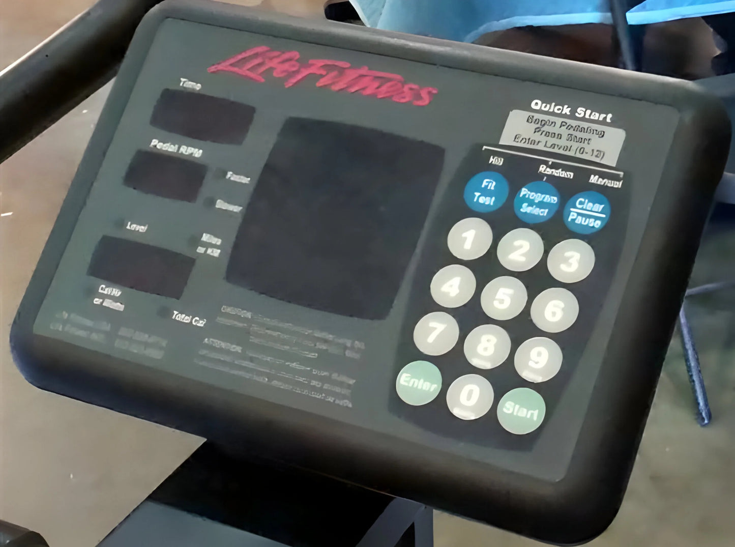 Life Fitness C3 Lifecycle Upright Bike (Remanufactured) Image 2