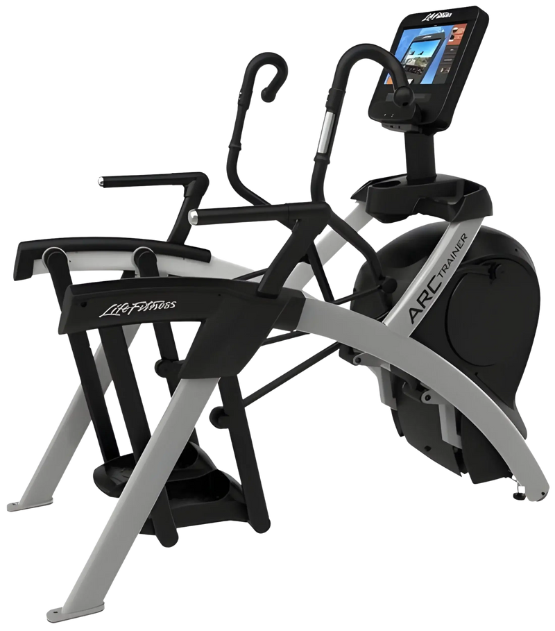 Life Fitness Discover SE3 HD Arc Trainer (Remanufactured) Image