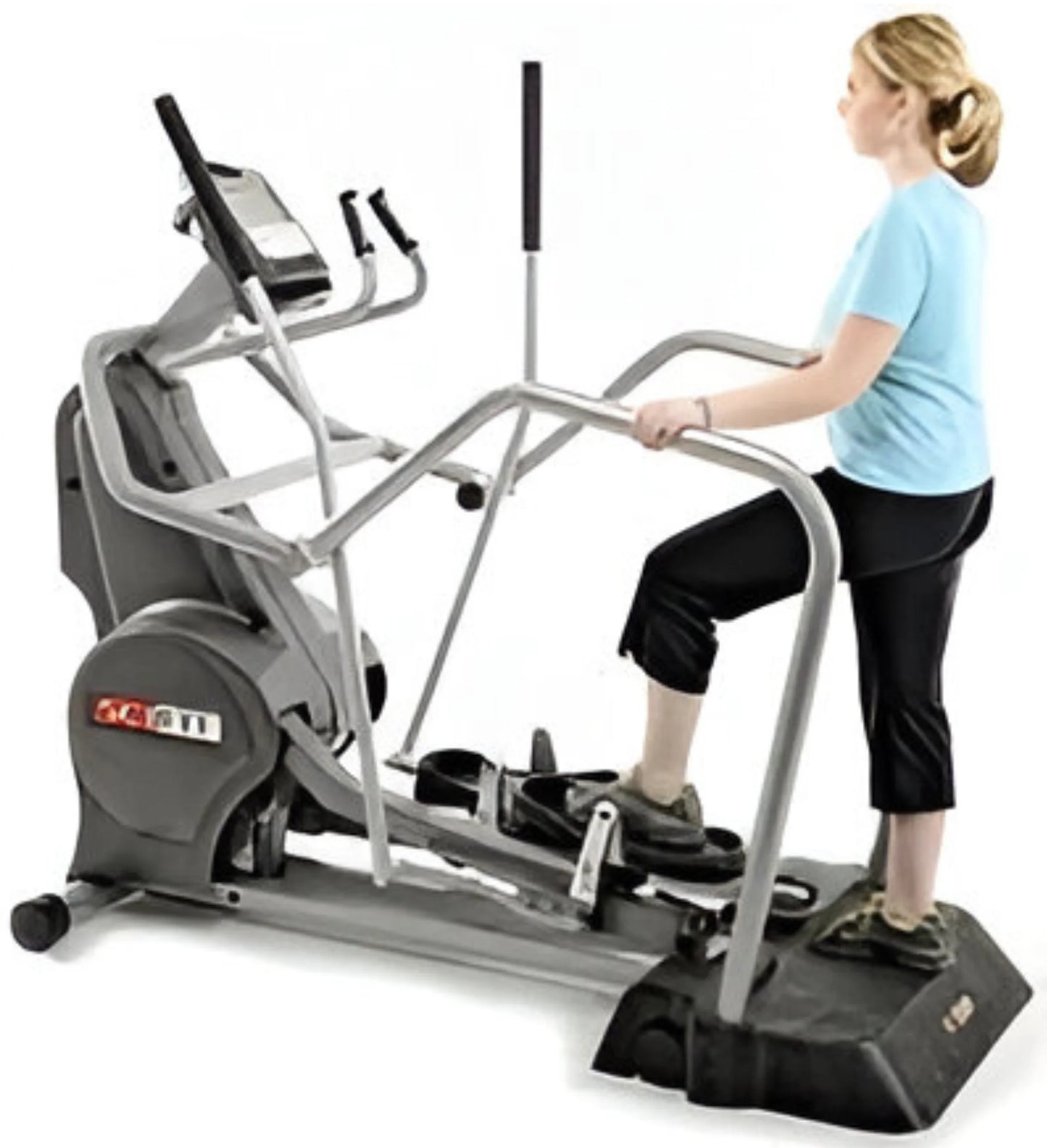 SciFit SXT 7000e Easy Entry Elliptical (Remanufactured)