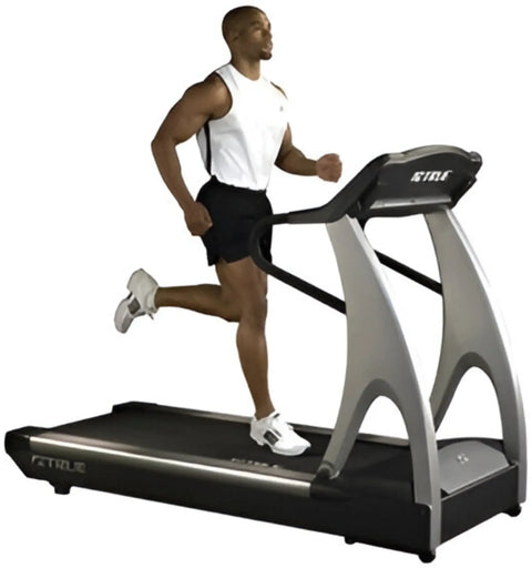 True Fitness 825 ZTX Treadmill (Remanufactured) Image 2